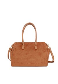 Borsa in suede tan con due lunghe maniglie, una tracolla rimovibile e una forma rettangolare strutturata. Presenta dettagli in pelle liscia.
