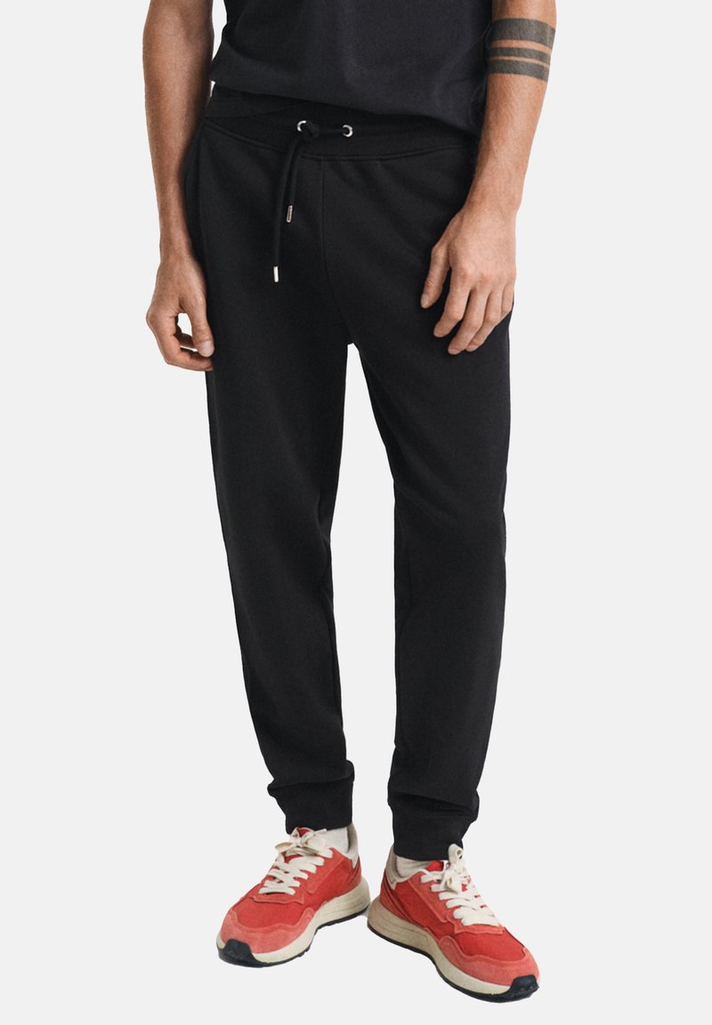GANT REG SHIELD - Træningsbukser - black