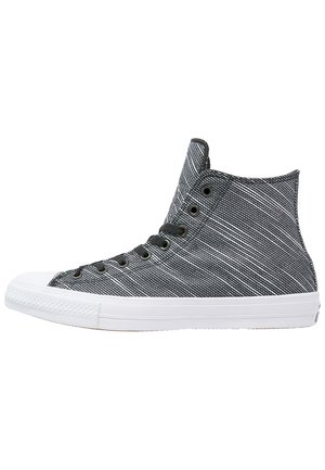 Höga sneakers - black