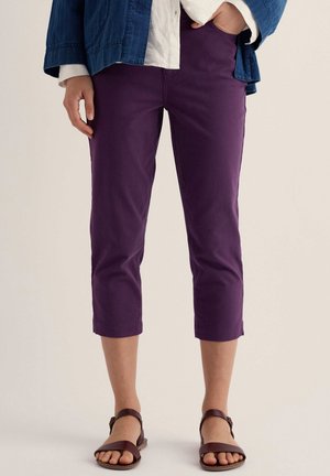 Seasalt Cornwall, SEASALT CORNWALL ALBERT QUAY CROPS - Pantalon classique - purple kale