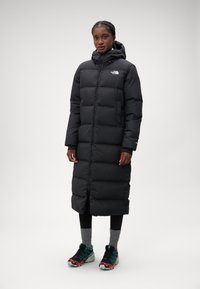 The North Face TRIPLE C PARKA - Kaput ispunjen paperjem - black
