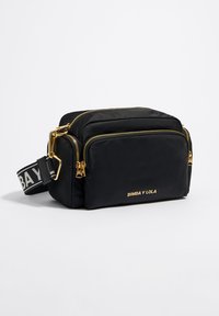Bimba Y Lola Rankinė per petį - black