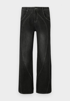 Juodos spalvos džinsai iš džinso audinio su plačiomis kojomis, išryškintais lenktais siūlių akcentais, švelniu blukimu ir kontrastingomis siūlėmis. Standartinė liemens juosta ir kišenės.