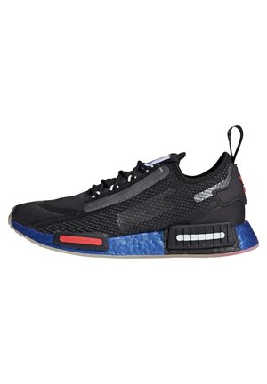 Trainers - black