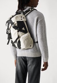 Oakley - ICON BACKPACK UNISEX - Tagesrucksack - mist Thumbnail-Bild 1