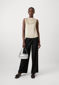 VILA VILULU HIGH NECK  - Top - cement