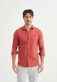 Non sélectionné, brique