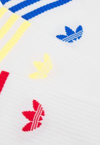 adidas Originals HIGH CREW SOCK UNISEX 3 PACK - Nogavice - white/blue/spark/better scarlet