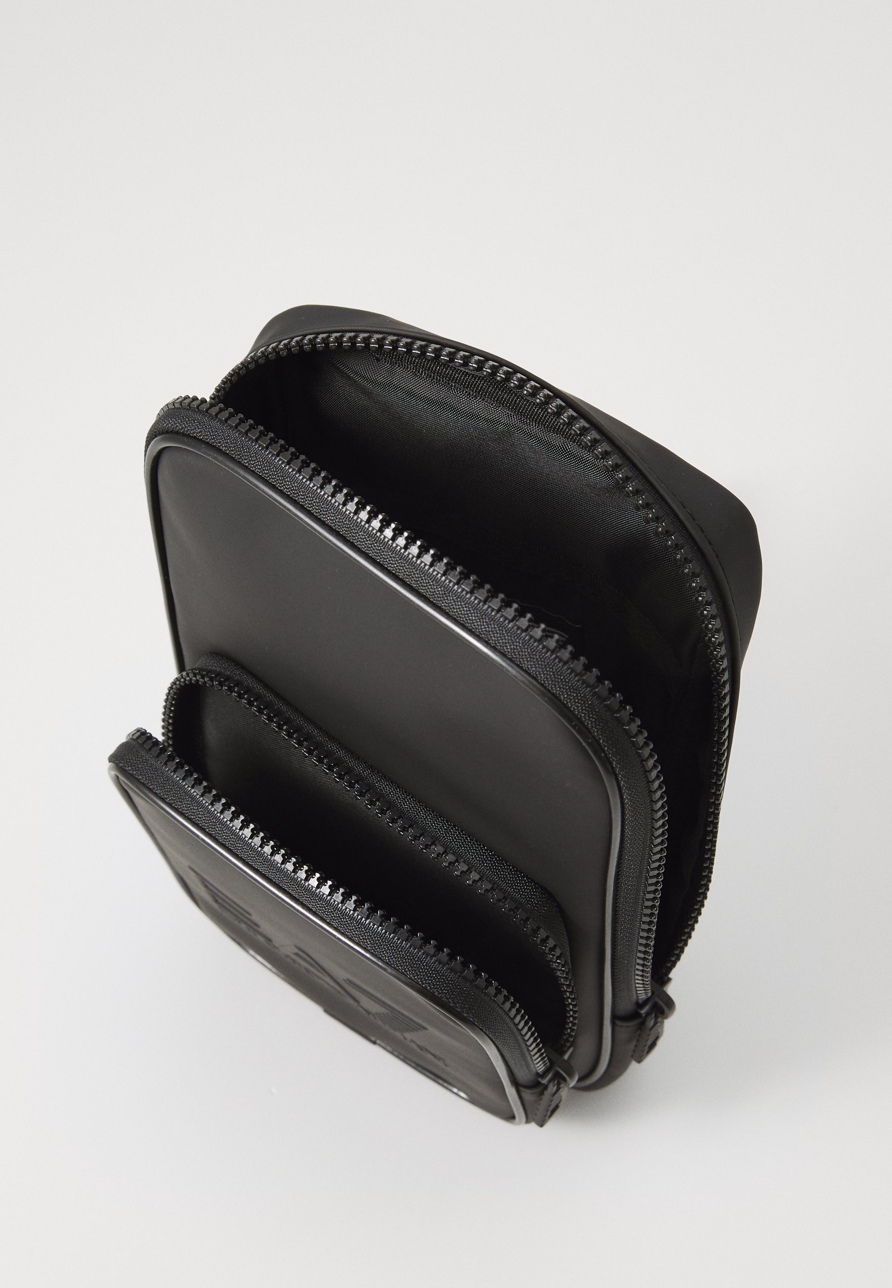 épine pouch Pocket bag black épine pouch Pocket bag black épine pouch Pocket bag Black