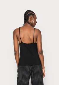 Anna Field Top - black