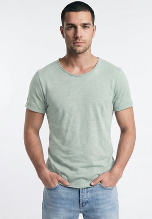 Antargo, ANTARGO T-SHIRT JAGGER - T-Shirt basic - green-tint