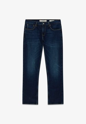 Sötétkék farmernadrág egyenes szárú fazonnal. Öt zsebbel, finom kopott hatással és kontrasztos varrással.