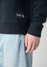 BOSS WATT NFL - Camisola - dark blue