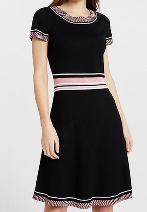 Strickkleid - black