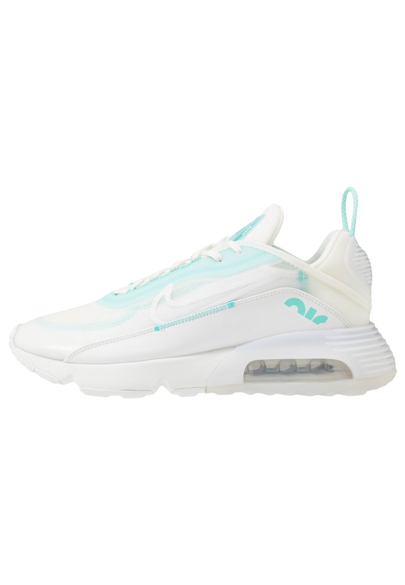 nike air max 2090 trainers in white and black