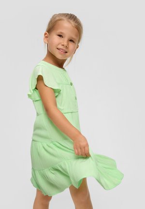 Hellgrünes Kleid mit kurzen Rüschärmeln, Knopfdetails und gestuftem Rock. Hergestellt aus einem leichten, strukturierten Stoff.
