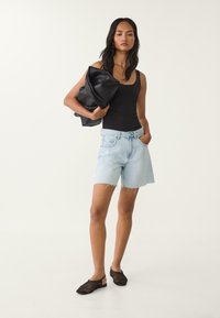 Stradivarius Linne - black