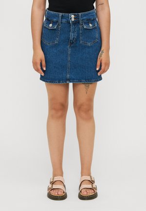 VMTESSA POCKET SHORT SKIRT  - Jeansskjørt - medium blue denim