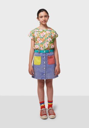 COLOR BLOCK - Falda acampanada - denim