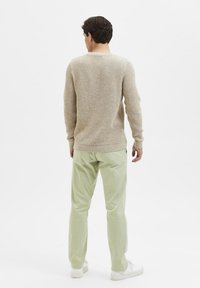 Selected Homme SLHVINCE BUBBLE CREW NECK - Pulover - pure cashmere