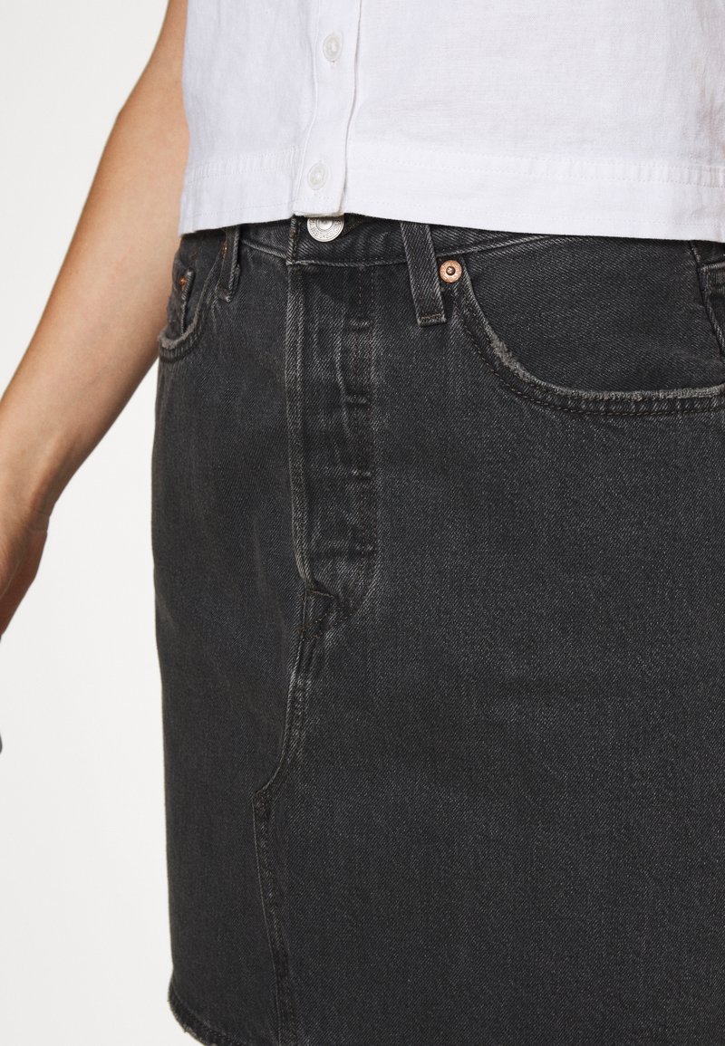 Levi's® Denim skirt black denim (Pre-owned)