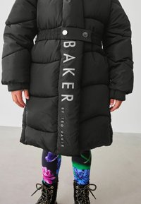 Baker by Ted Baker REGULAR FIT - Žieminis paltas - black