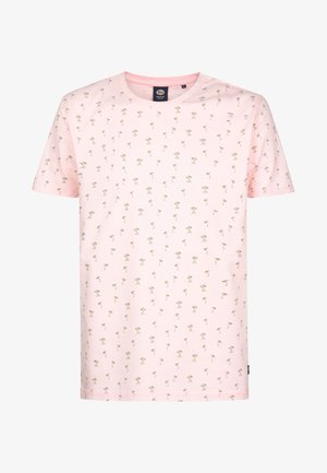 Lyserød t-shirt lavet af blødt bomuld, med et gentaget palmetrætryk i en lysere tan-farve. Rund hals og korte ærmer.