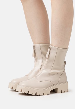 ONLY SHOES, Bottines à plateau - beige