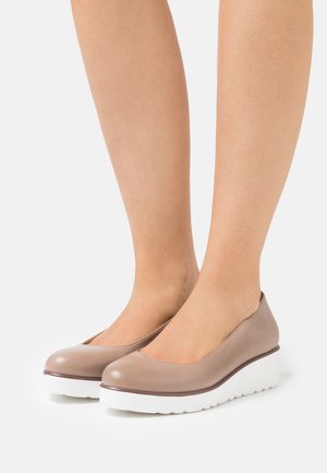 Anna Field, Escarpins à plateforme - taupe