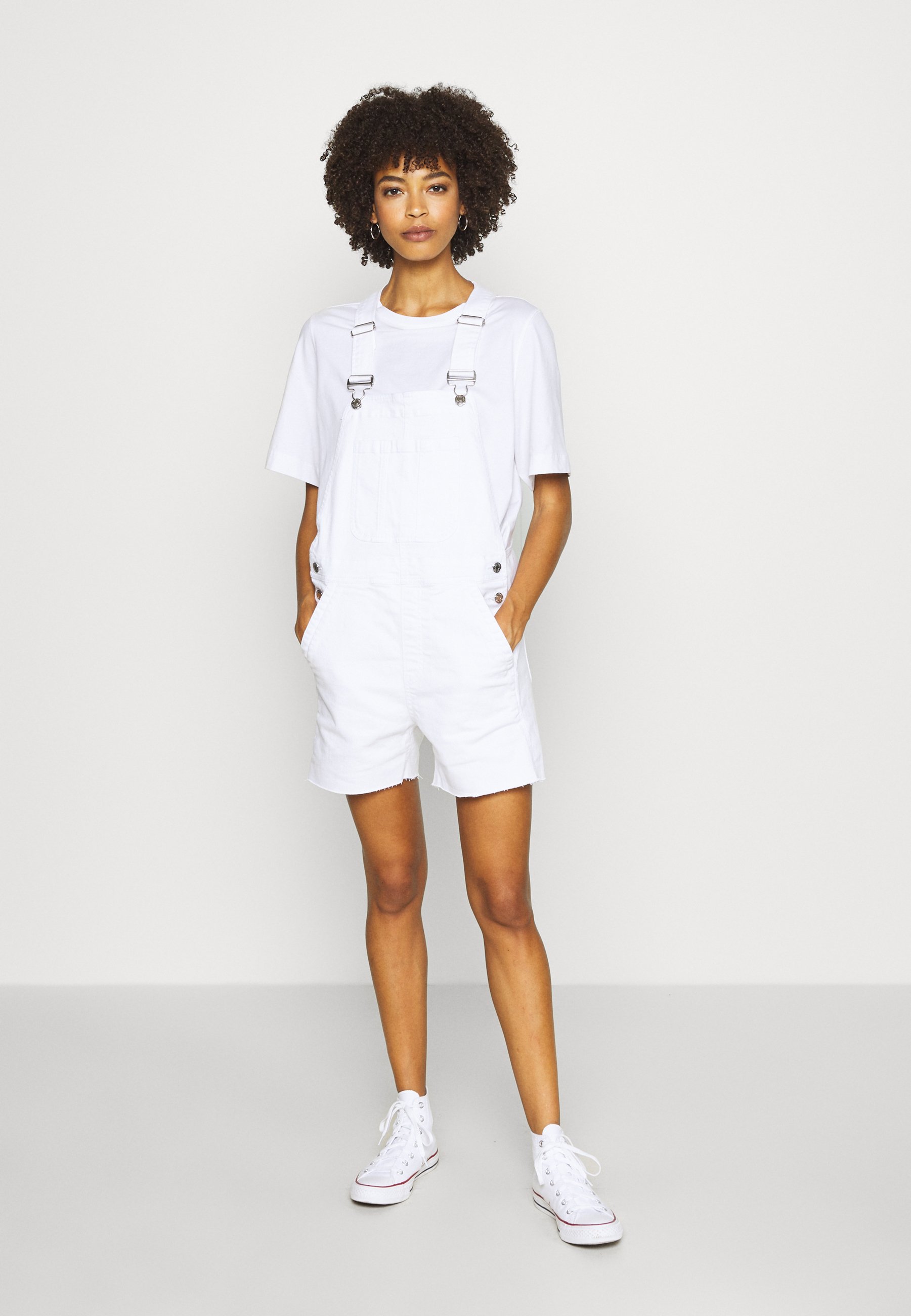 gap white dungarees