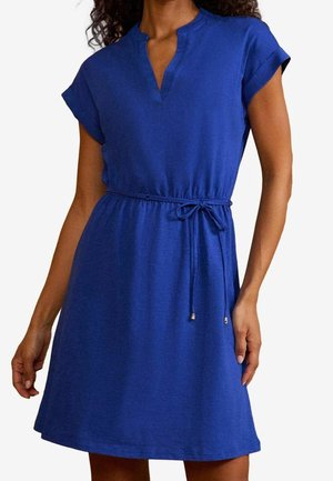 Sukienka z dżerseju