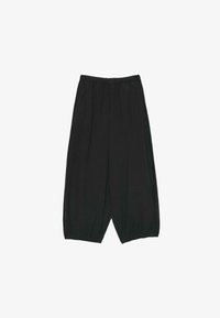 Selected, black