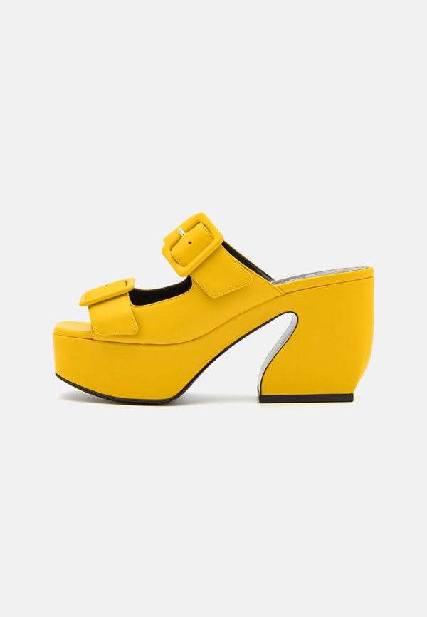 Heeled mules - soft mimosa