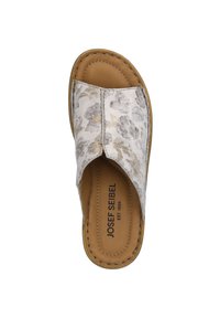 Slip-on sandal with a floral-patterned fabric upper in shades of beige and gray, featuring a leather insole and stitched detailing.