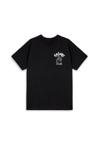 Camiseta de algod�ón negra con mangas cortas, que presenta un diseño gráfico bordado en el lado izquierdo del pecho en colores verde, rojo y blanco.