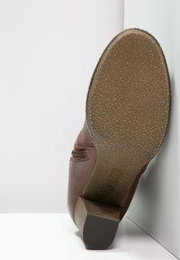 Gabor Botines con plataforma - cognac