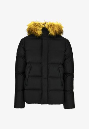 Chaqueta de invierno acolchada negra con bolsillos frontales y capucha rematada con pelo sintético amarillo y negro.