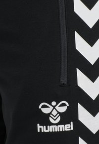 Hummel Kurze Sporthose - black
