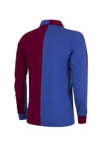 Polyester polo met lange mouwen met een gesplitst ontwerp; de ene kant is bordeauxrood, de andere kant is blauw. Voorzien van een kraag en ribgebreide manchetten in bijpassende kleuren.
