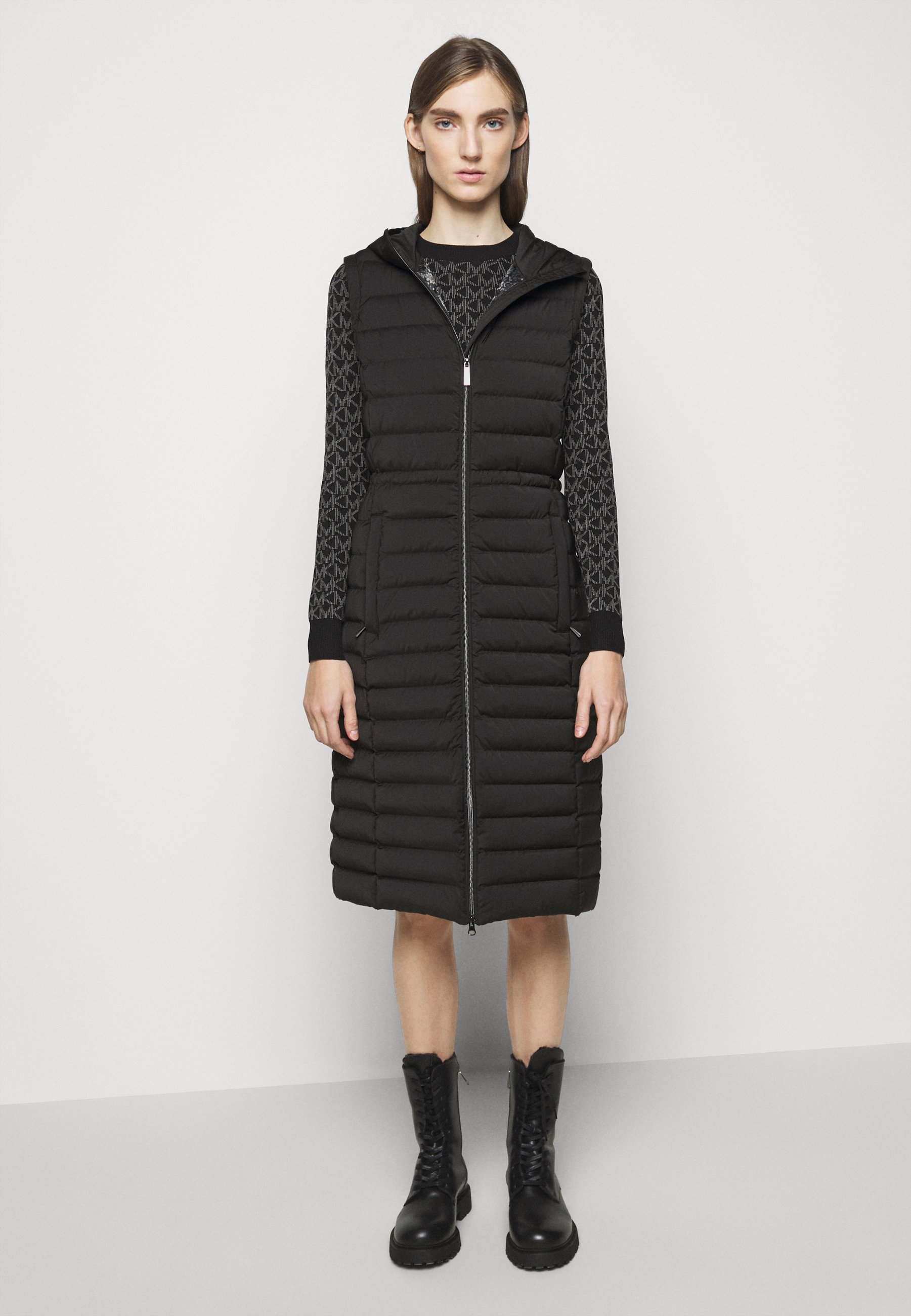 packable long jacket