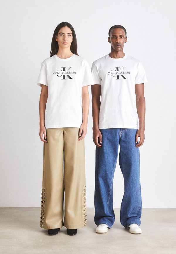 DISRUPTED OUTLINE MONOLOGO TEE UNISEX - Print T-shirt2