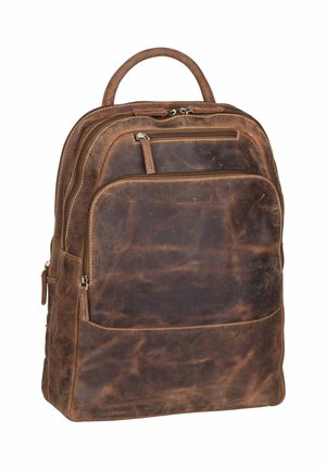 Brauner Leder-Rucksack mit strukturierter Oberfläche, mehreren mit Reißverschluss versehenen Fächern, einer Vorderentasche und einem oberen Griff zum Tragen.