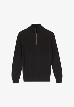 Zwarte geribbelde trui met een hoge kraag en korte ritssluiting. Lange mouwen en aansluitende manchetten. Zachte textuur, minimalistisch ontwerp.