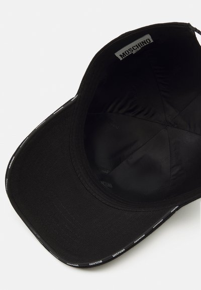 Moschino Cappello CON ORSETTO GOMMATO MWX031 main image 0