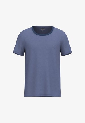 Mannen T-shirt in medium blauw met korte mouwen, ronde hals en een klein donker geborduurd logo op de linkerborst.