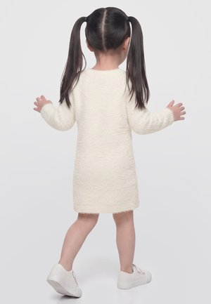 Guess, JUNIOR  LS SWEATER DRESS - Robe pull - weiß