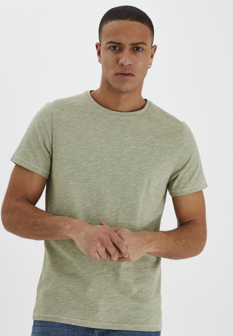 Blend BHMuddy - Jednoduché tričko - oil green