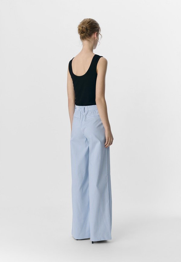 OBJLISA WIDE NOOS - Trousers2