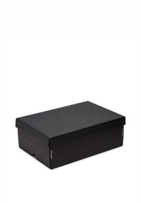 Thumbnail Image 11