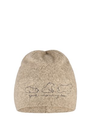 Beige Wollmütze mit schwarzem Umriss-Stickerei von drei Bären in verschiedenen Posen und dem Text "Guten Morgen Bär" darunter.